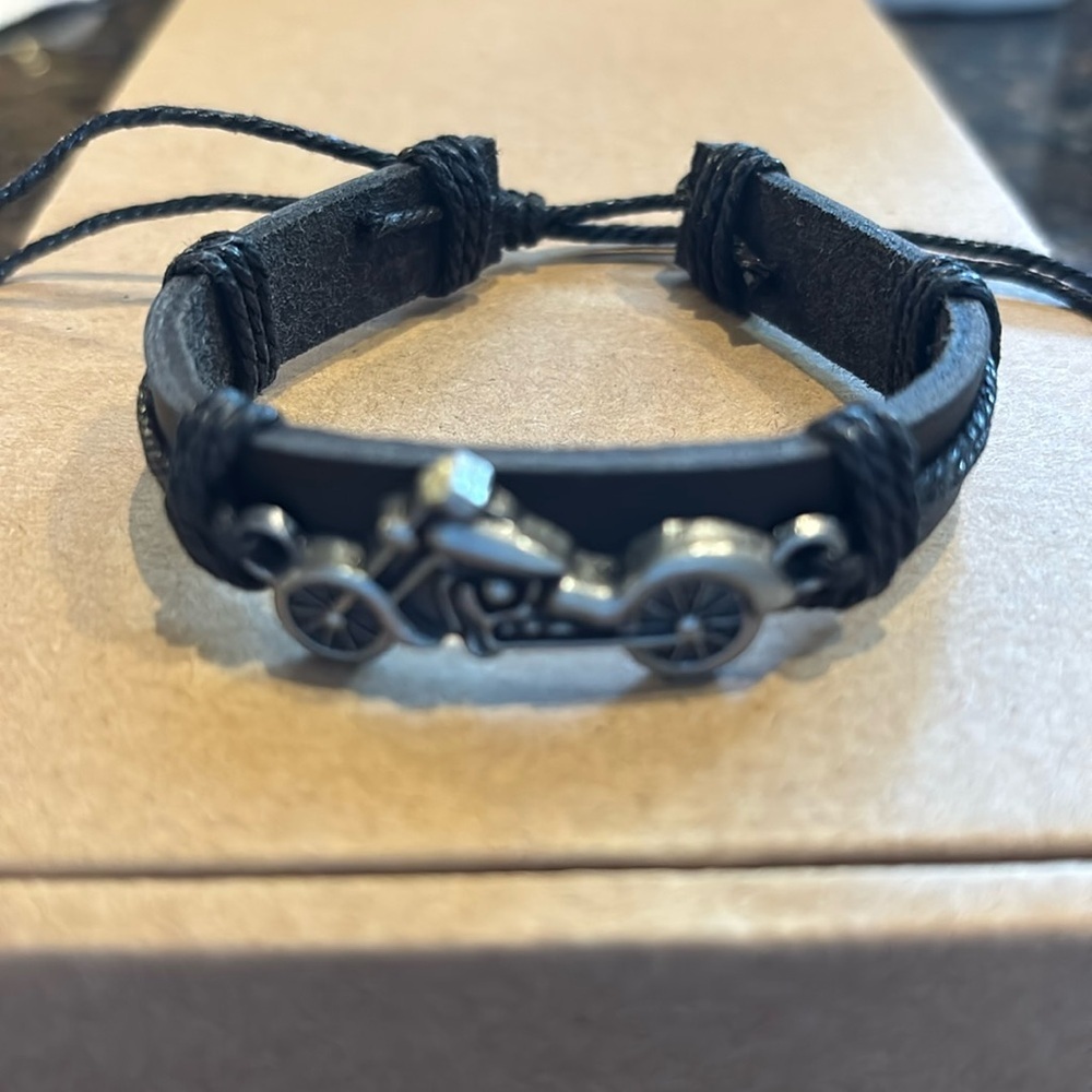 Adjustable Motorcycle Bracelet Leather